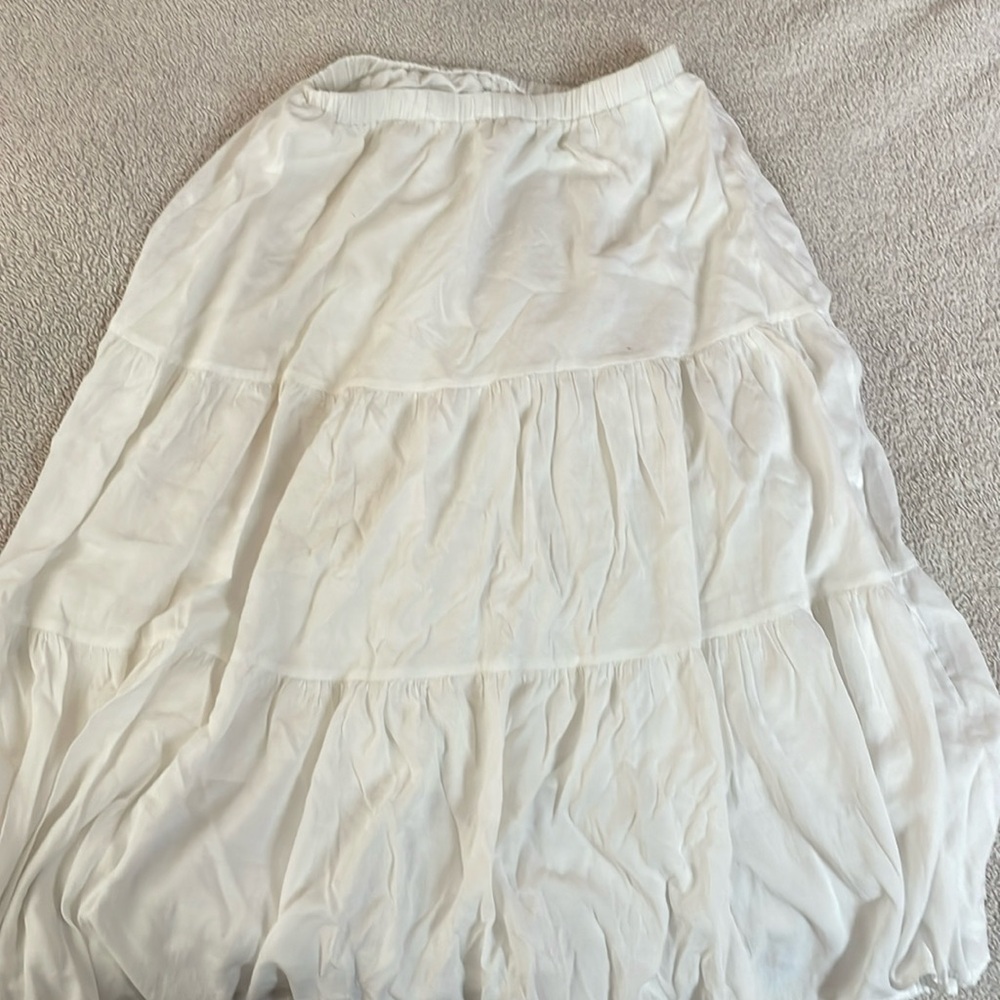 White flowy linen skirt